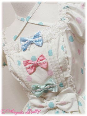 Marshmallow Bunny OP by Angelic Pretty