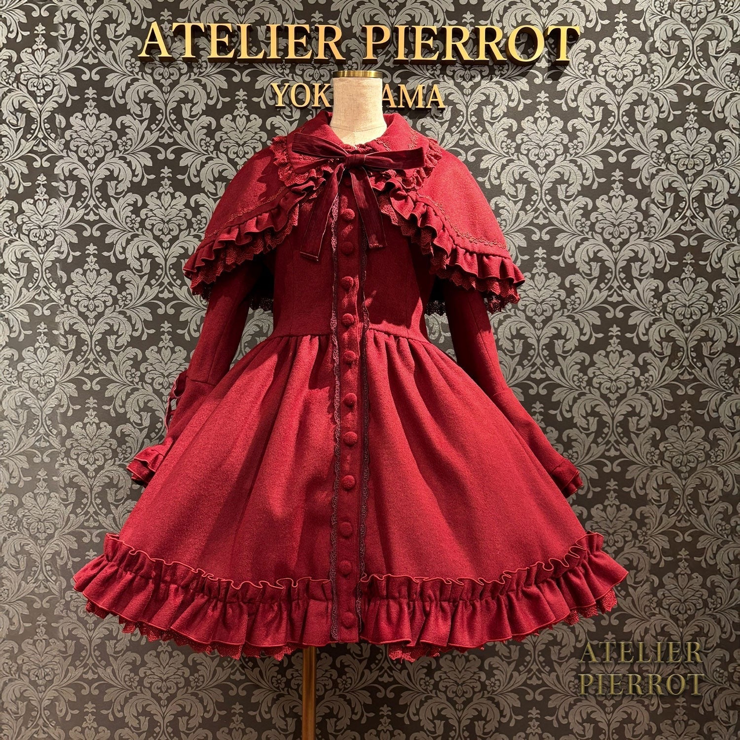 Fleur d'Hiver Coat by Atelier Pierrot