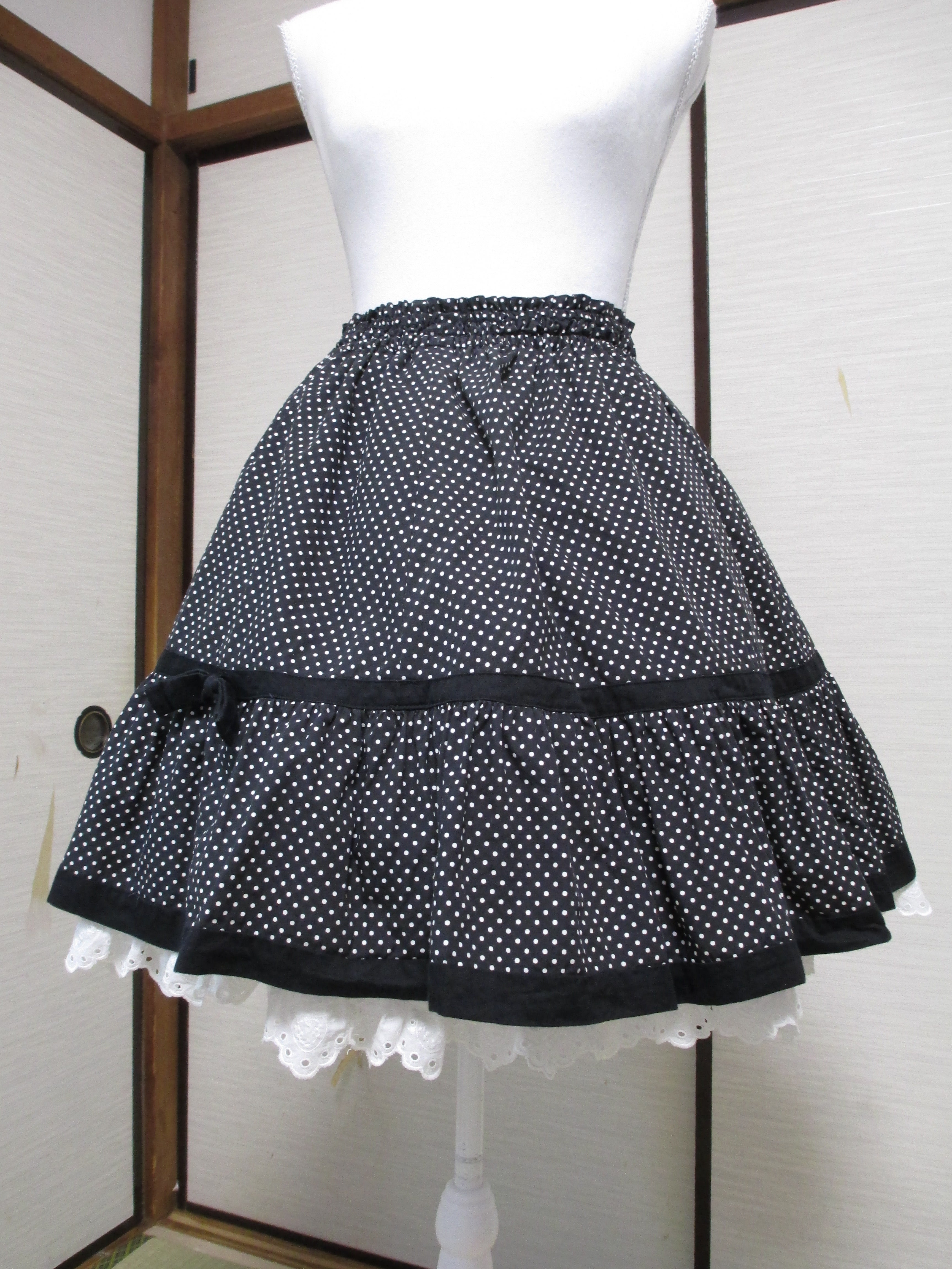 Polka Dot Frilled Skirt レース　スカート Polka Dot Strawberry Pattern Lace Tiered Skirt by Heart E