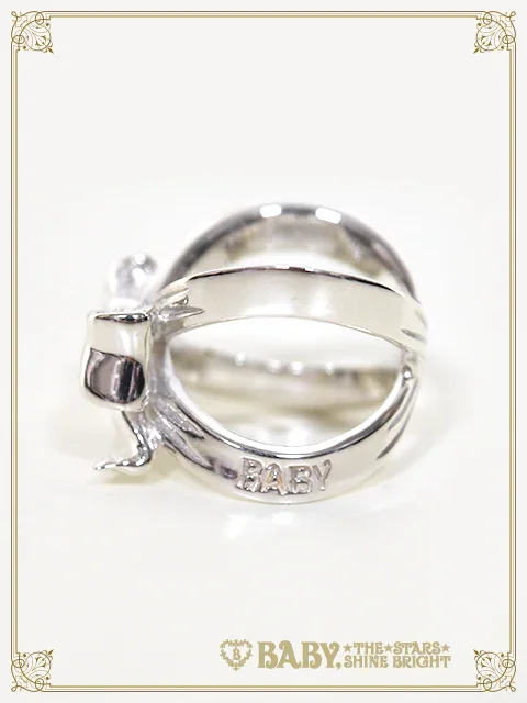 Wrapping Ribbon Ring (2020) by Baby, the Stars Shine Bright