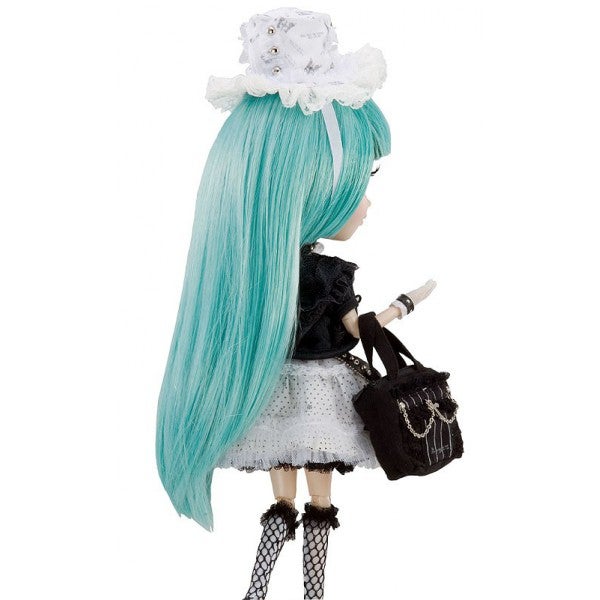 Pullip Prunella by h.NAOTO