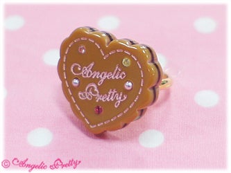 Angelic Pretty【wonder cookieリング】 Wonder Cookie Ring (2011) by Angelic Pretty