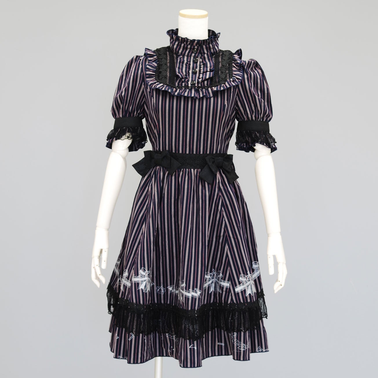 FRILL Striped OP with Collar by h.NAOTO