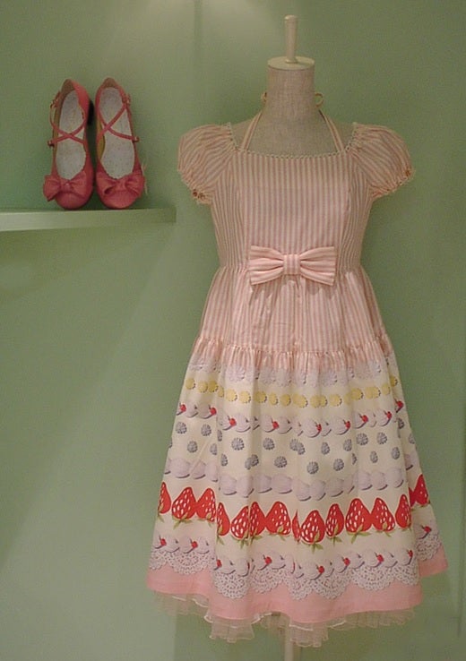 エミキュ デコレーションケーキプリント パフスリーブ ワンピース Decoration Cake Print Puff Sleeve OP by Emily Temple Cute