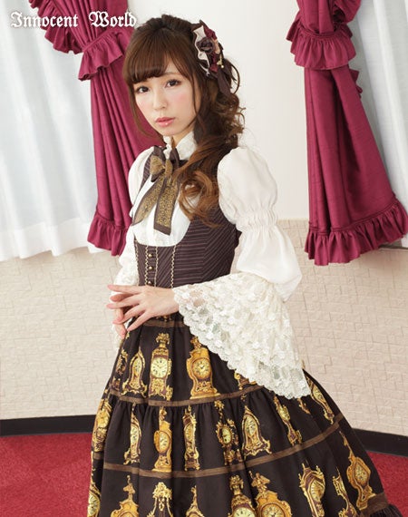 Antique Clock Tiered JSK by Innocent World