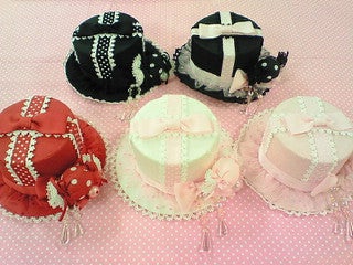 Candy Box Mini Hat by Angelic Pretty