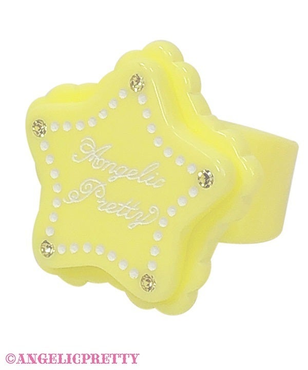 Compact Star Ring by Angelic Pretty