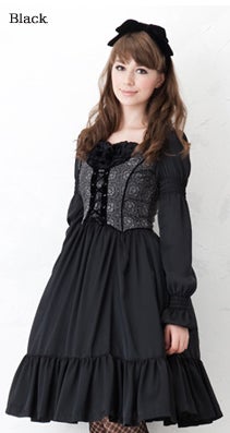 La broderie de la fleur OP by Juliette et Justine