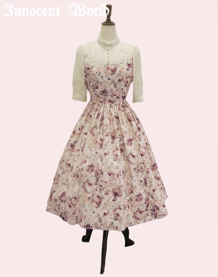 Queen Elizabeth Rose OP by Innocent World