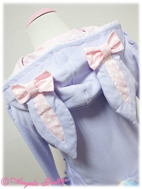 Wish me mell Emblem Parka by Angelic Pretty
