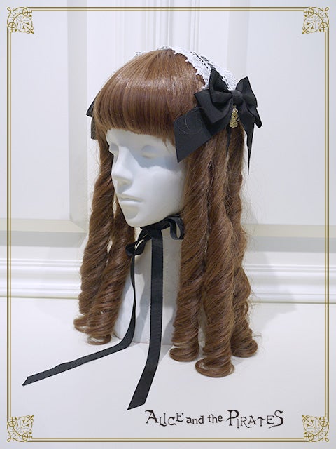 Amelia Headdress (2017) by Alice and the Pirates