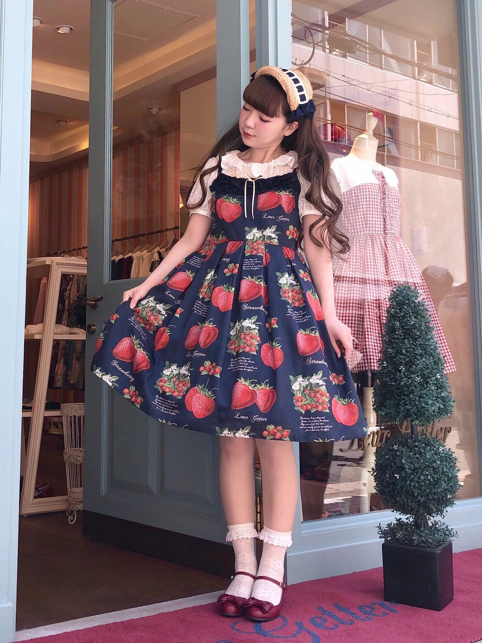 美品未使用　Leur Getter　Strawberry 半袖　ワンピース　苺 Strawberry Garden Camisole OP by Leur Getter