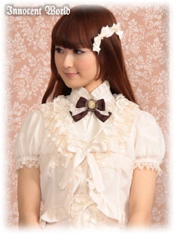 Original Lace Pearskin Bolero by Innocent World