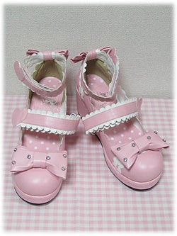 Love Decoration Shoes by Angelic Pretty