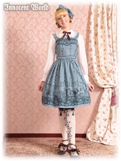 Innocent World 女王と天使の物語柄 JSK 黒 Story of Queen and Angels JSK by Innocent World