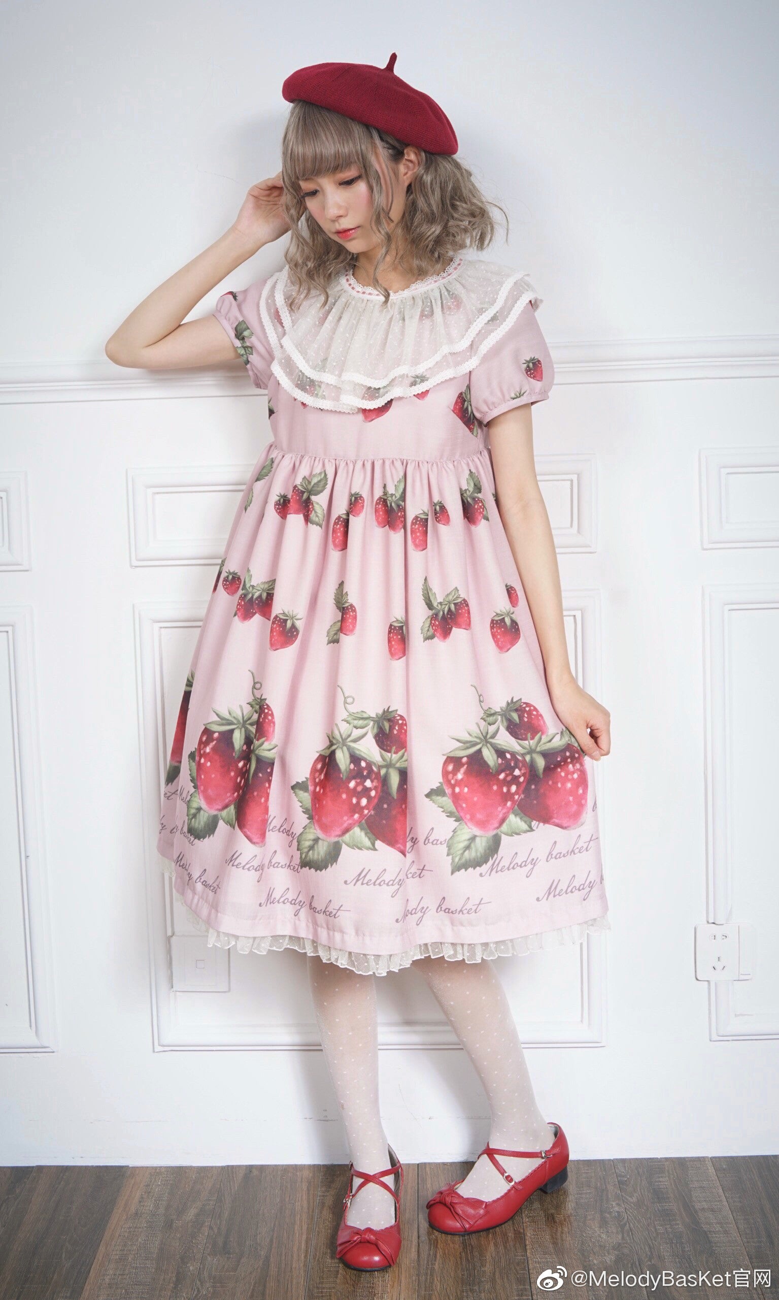 Natural Strawberry OP by Melody BasKet