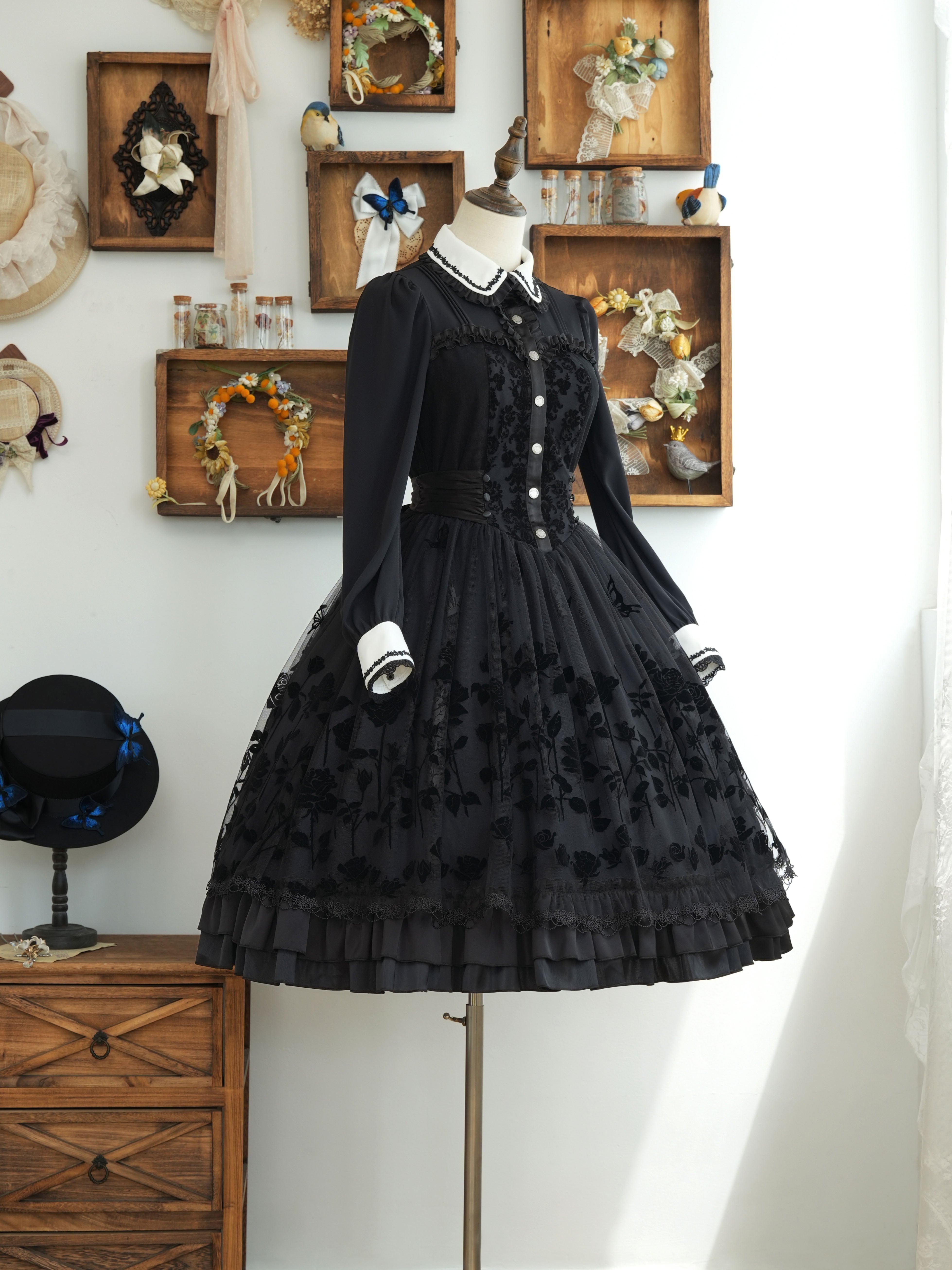Hoshibako Works ~ Rosengarten Lace Overlay Bustier OP by Chinese