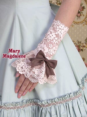 Mary Magdalene リボン付きレースカフス・ロング アイボリー Long Lace Cuffs With Ribbon (2012) by Mary Magdalene