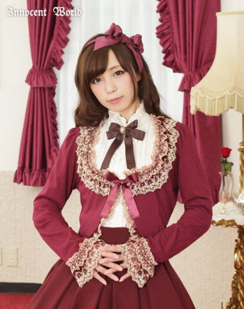 Rose Lace Millefeuille Bolero (2015 2nd Release) by Innocent World