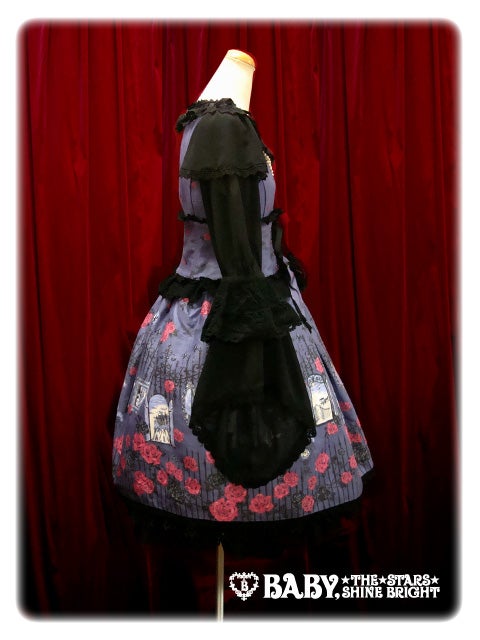 Vampire Prelude柄ワンピース 黒 ALICE and the Vampire Prelude Nosferatu OP by Alice and the Pirates