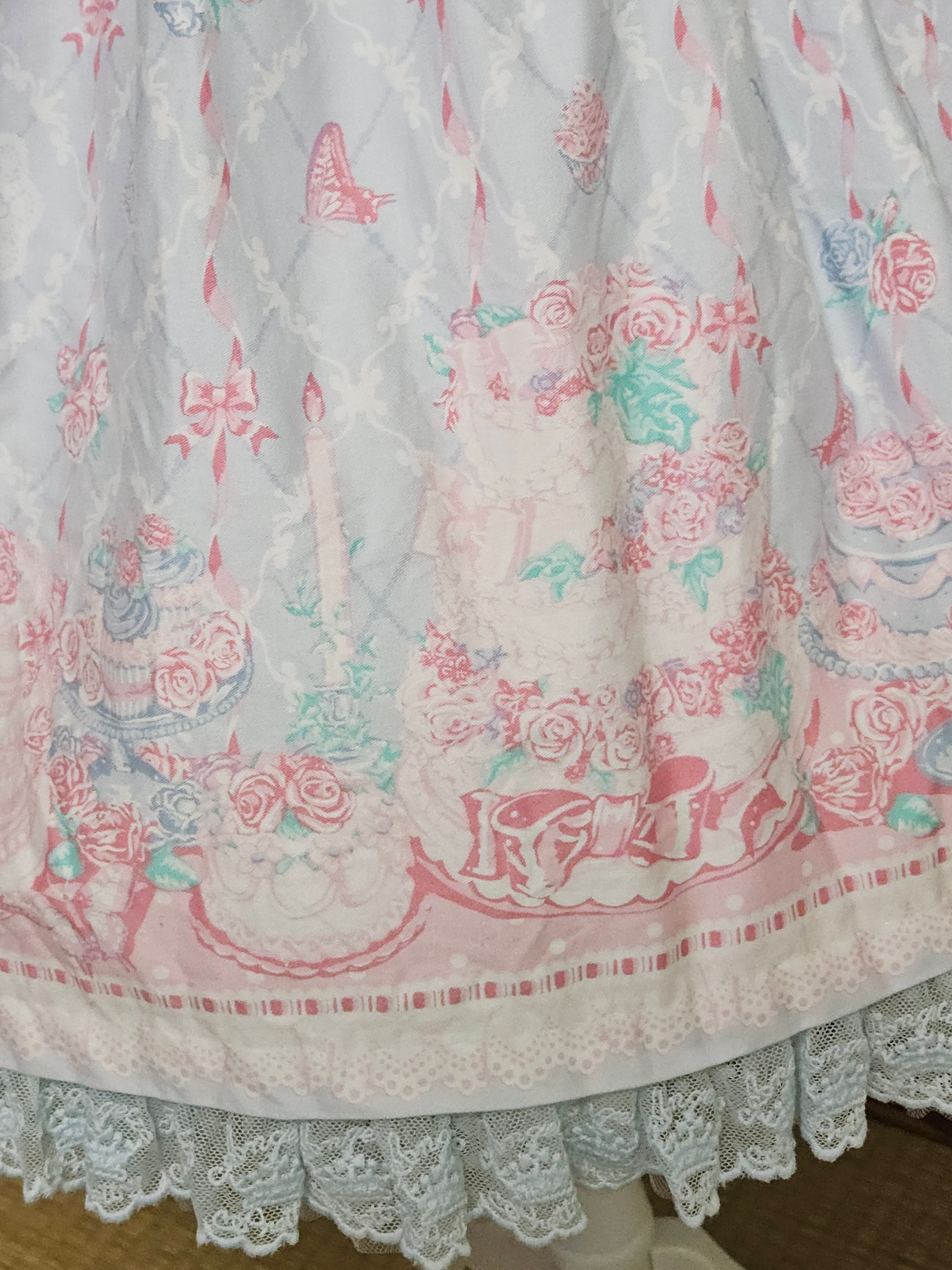 Memorial Cake Skirt by Angelic Pretty