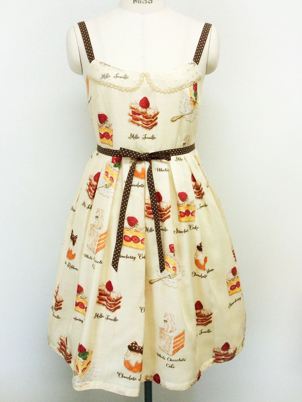 Petit Gateau Waist Ribbon Camisole OP by Leur Getter