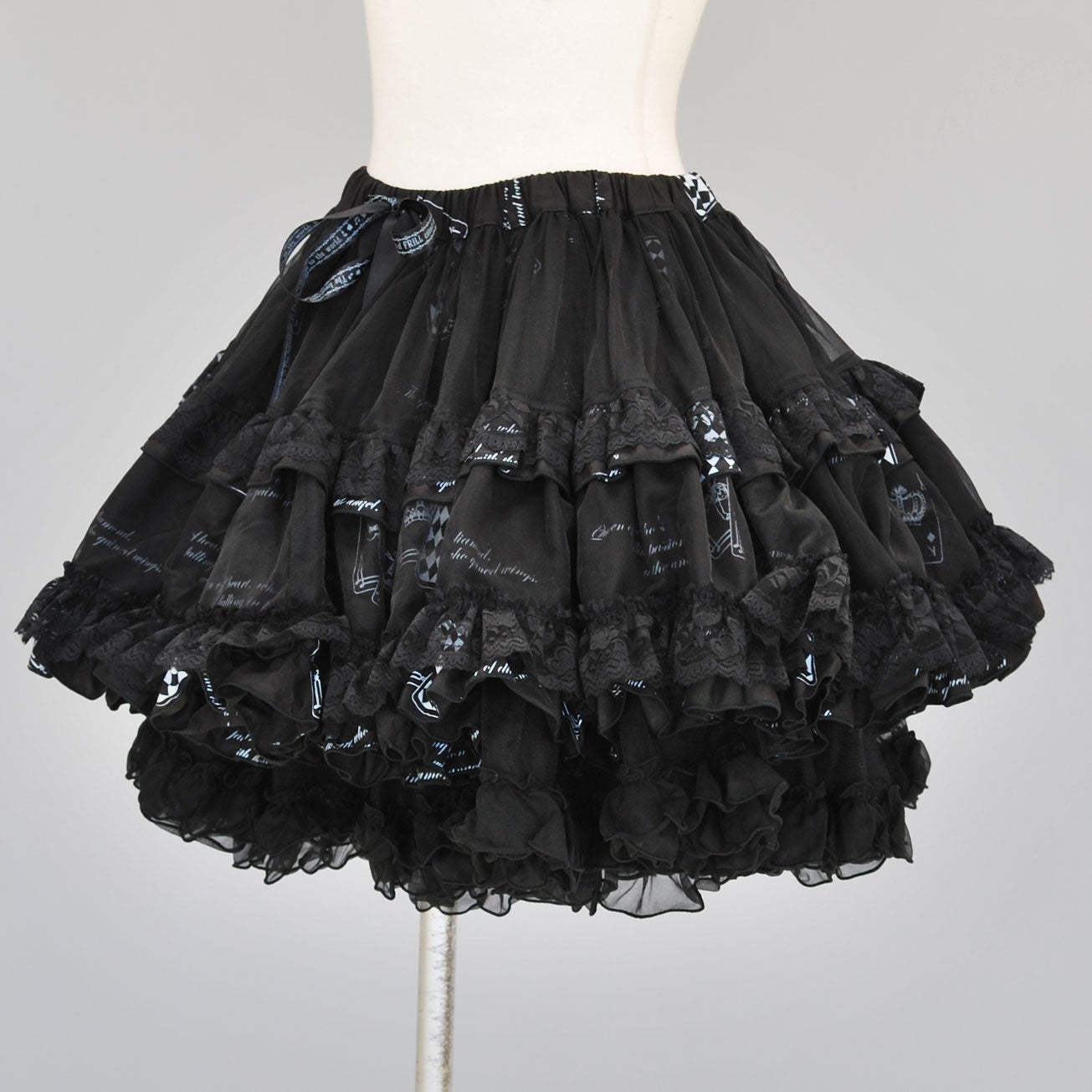 FRILL Trump Pattern Pannier Skirt by h.NAOTO
