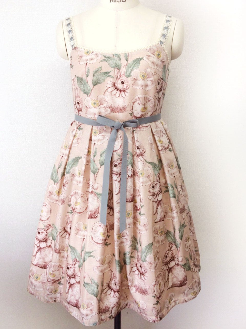 Leur Getter Floral Rabbit JSK グレー　ルルゲッタ Floral Rabbit Camisole OP by Leur Getter
