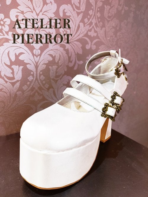 アトリエピエロ　ANTIQUE GOLDFRAME PUMPS Antique Gold Frame Pumps by Atelier Pierrot