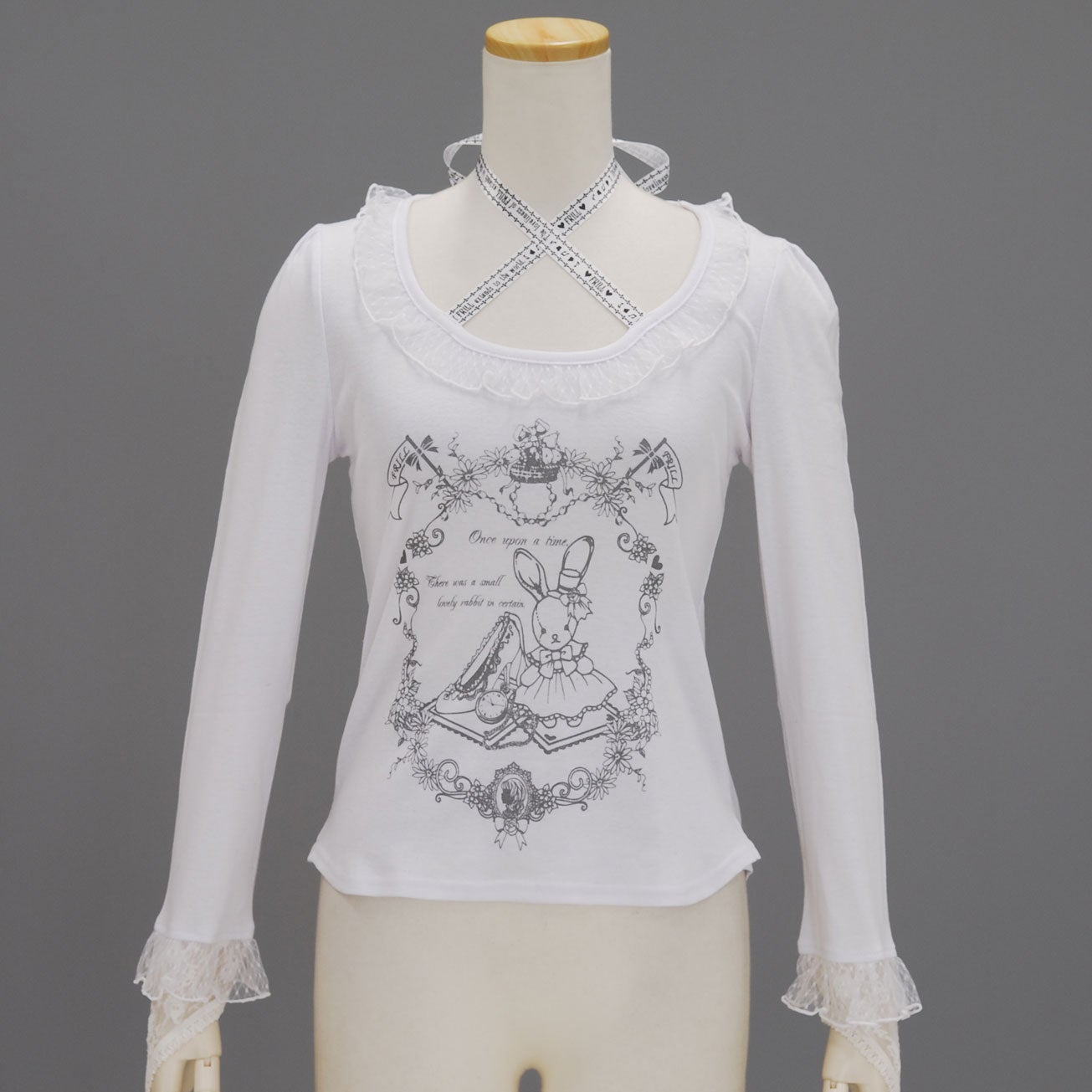 FRILL Halter Neck Cutsew by h.NAOTO