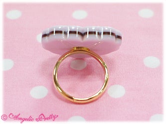 Wonder Cookie Ring (2011) by Angelic Pretty