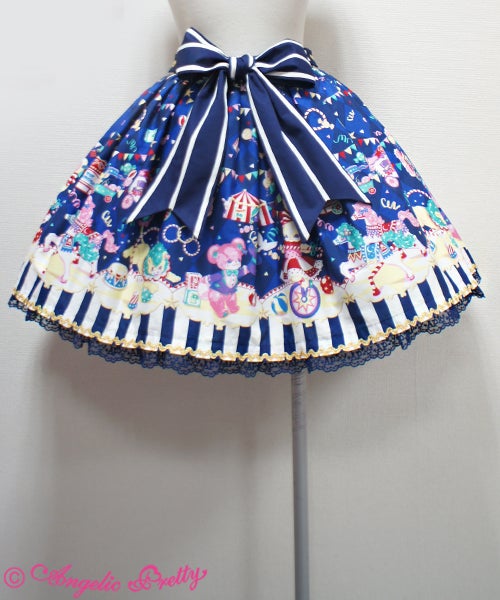 Fantasy Theater Skirt by Angelic Pretty