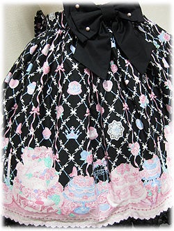 Memorial Cake Skirt by Angelic Pretty