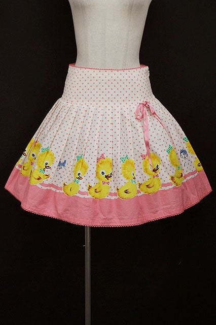 ミズタニ Emily Temple cute DandeCATスカートサッ Polka Dot Duck Print Skirt by Emily Temple Cute