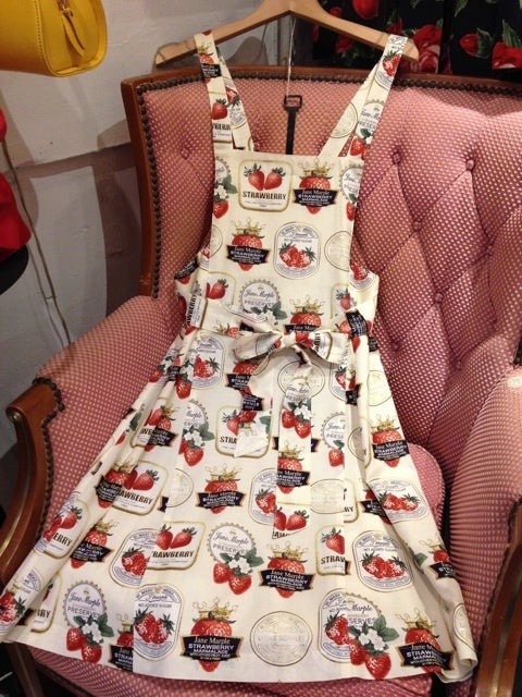 Strawberry Label Apron JSK by Jane Marple