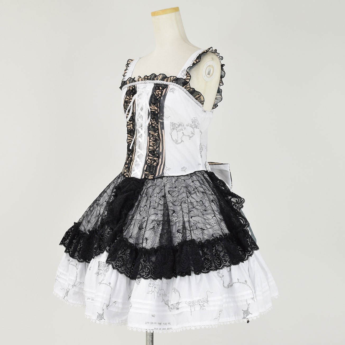 FRILL Striped Rabbit OP by h.NAOTO