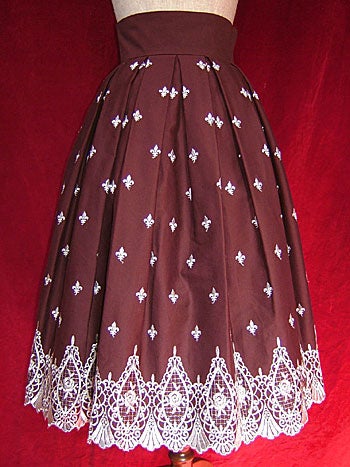 Innocent World バラとユリ紋章のスカラップスカート Rose and Lily Embroidery Scalloped Skirt (70cm) by Innocent World