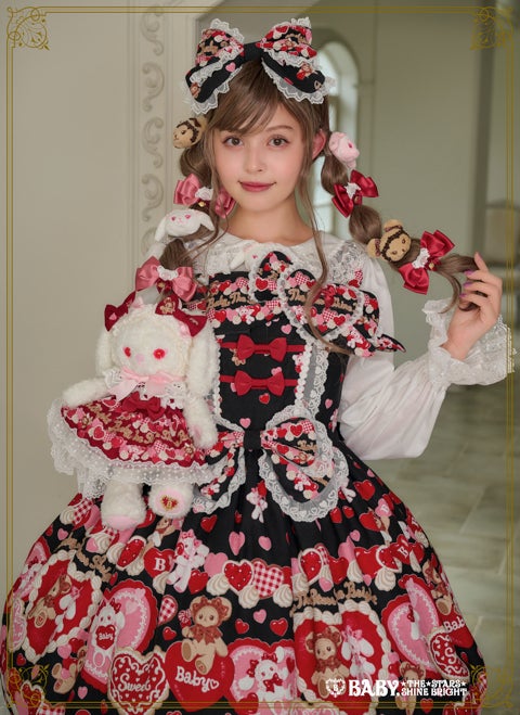 Usakumya Clip Brooch (2025) by Baby, the Stars Shine Bright