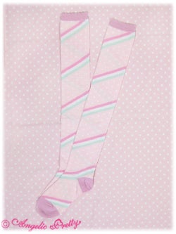 Marshmallow Border OTKs (2011) by Angelic Pretty