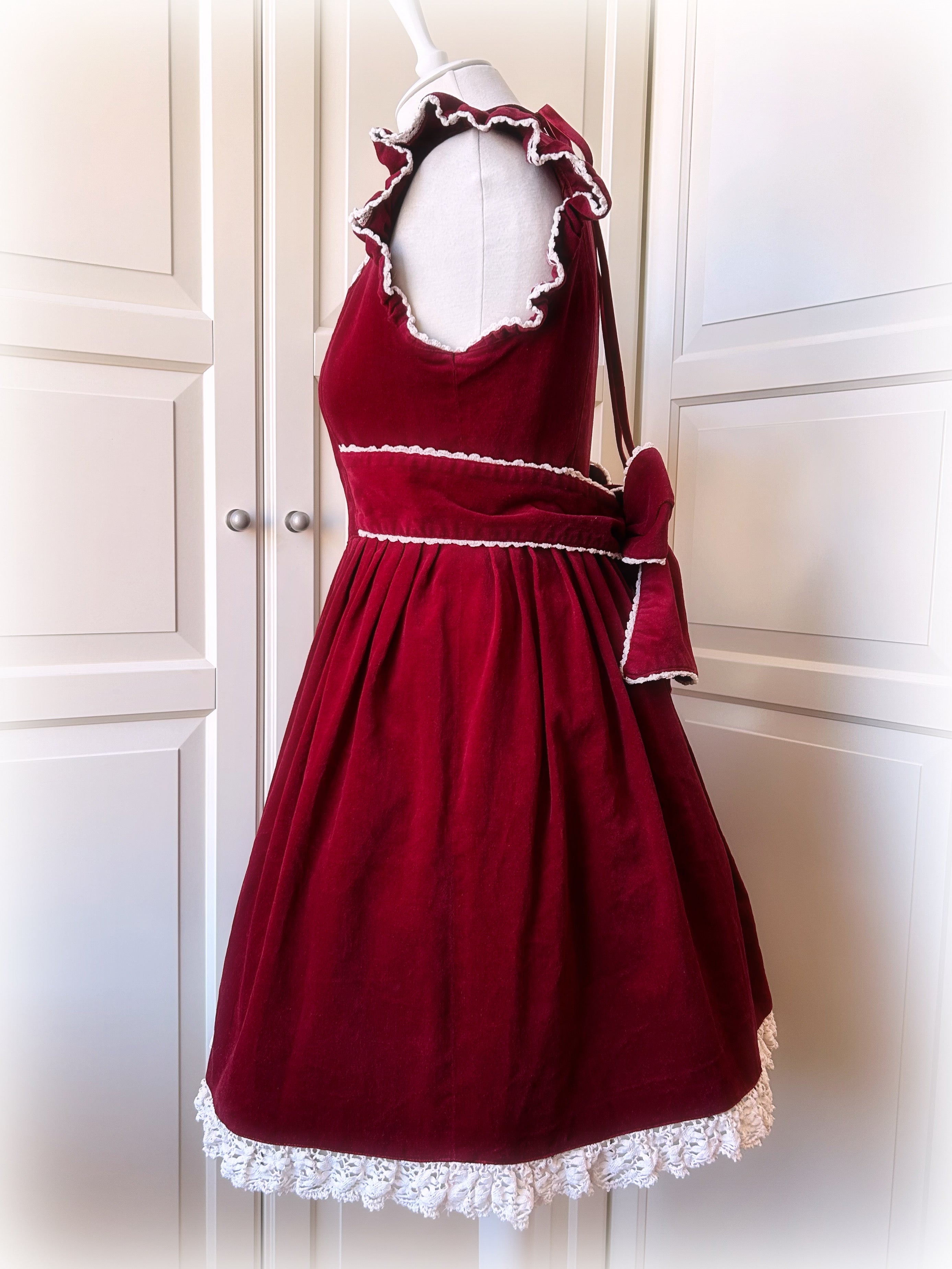 Lace Up Front Velveteen JSK by Metamorphose Temps de Fille