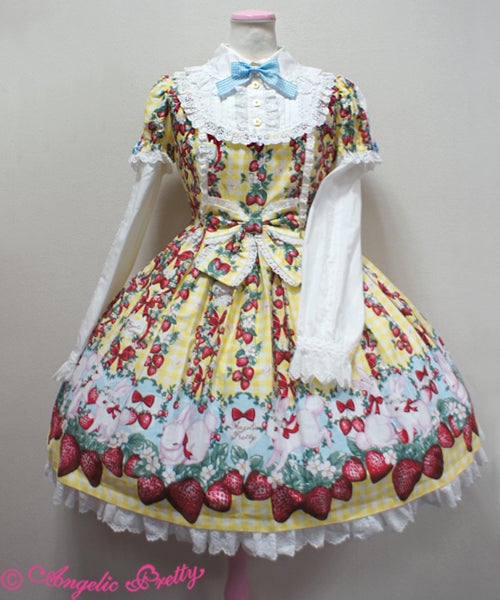 Ribbon Berry Bunny OP by Angelic Pretty