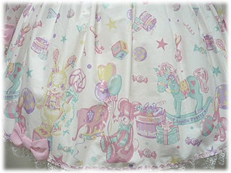 Toy Parade OP by Angelic Pretty