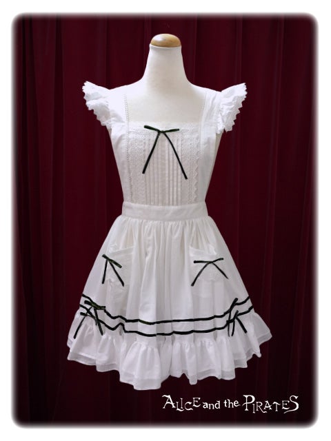 ALICE's Cotton Voile Apron by Alice and the Pirates
