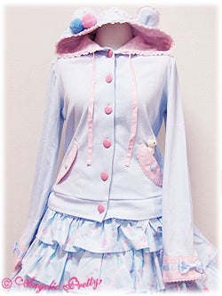 Shy Bear Parka by Angelic Pretty