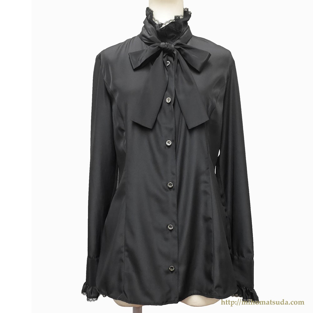 Meruzu Blouse by Miho Matsuda