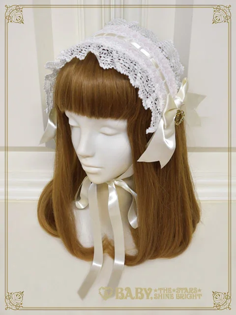 Bouquet Blanc Headdress (2025) by Baby, the Stars Shine Bright