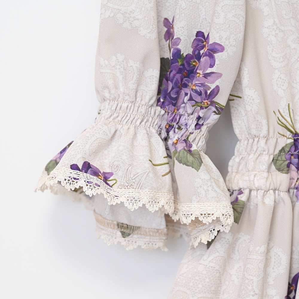 Violet Lace Yoke Switching OP by Melody BasKet