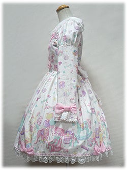 Toy Parade OP by Angelic Pretty