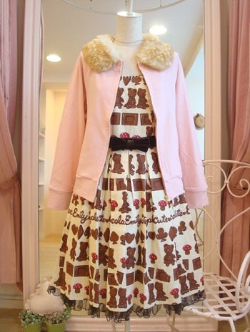 Bear Chocolate Print Ribbon Belt Sleeveless OP by Emily Temple Cute