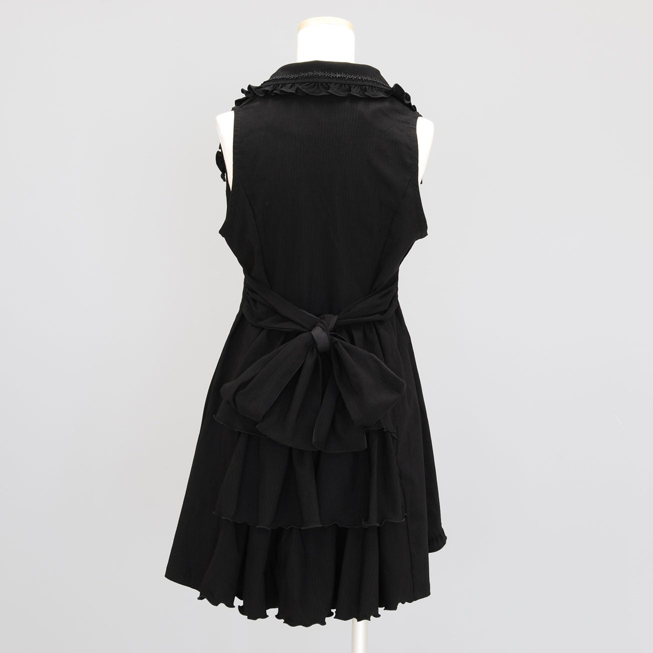 FRILL Tailored Collar Long Vest (2011) by h.NAOTO